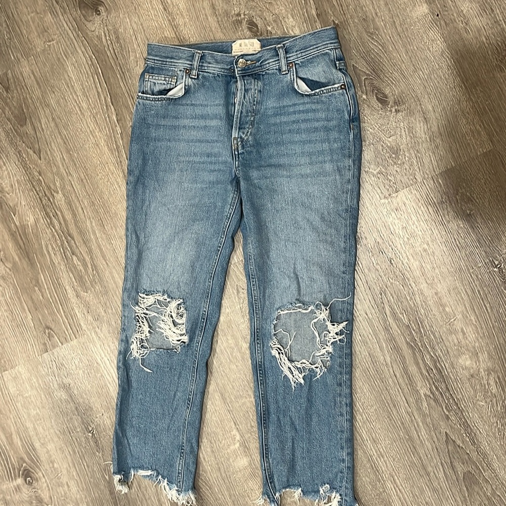 Free people mid-rise ripped blue jeans size 26